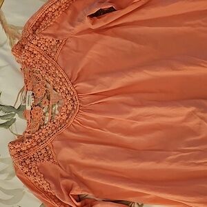 Adorable summer ☀️ top